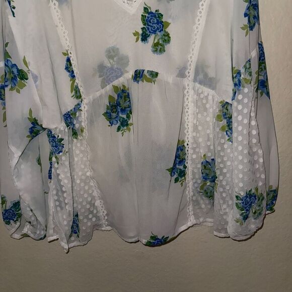 🌿 ASOS Sheer Floral Lace Peplum Blouse – Size 2 (US) Lightweight | Romantic | C - Picture 5 of 7